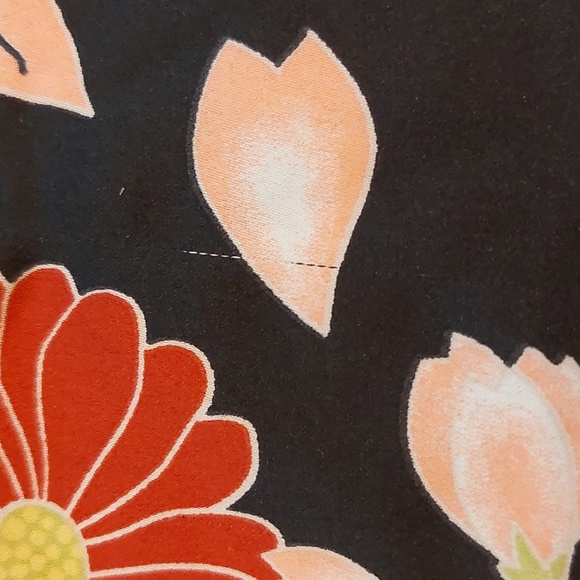 Natori vintage satin floral blouse size M - Picture 6 of 7